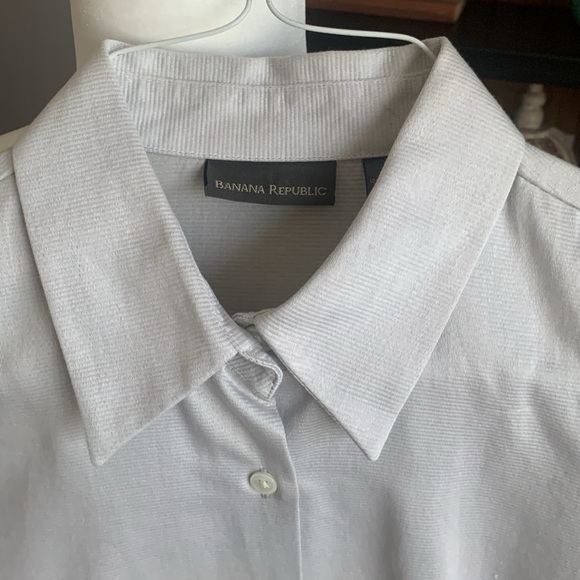 Banana Republic Blouse - Picture 2 of 4